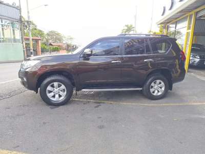 Toyota Land Cruiser Prado TX - Image 6