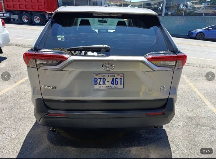 Toyota RAV4 - Image 2