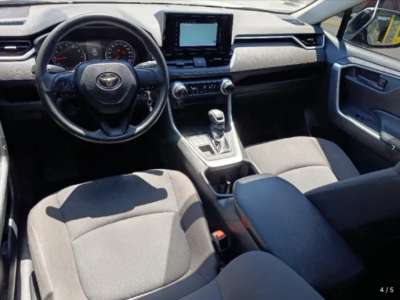 Toyota RAV4 - Image 4