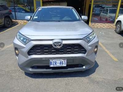 Toyota RAV4 - Image 1
