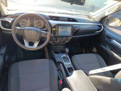 Hyundai Elantra - Image 4