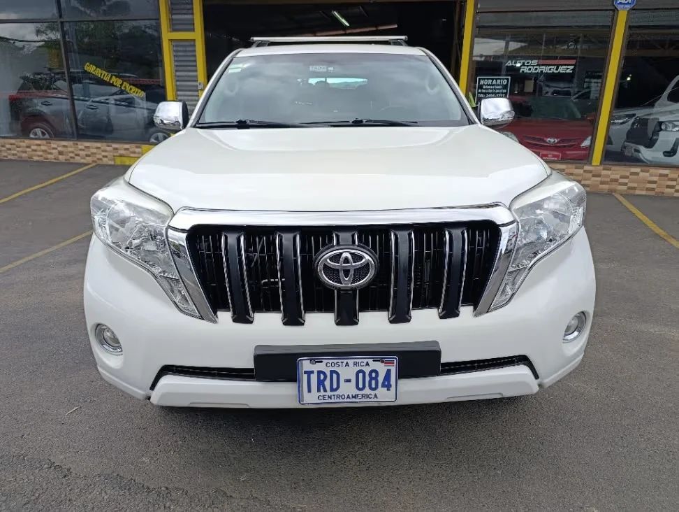 Toyota Land Cruiser Prado - Image 1