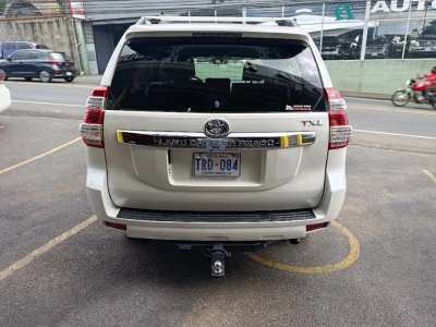 Toyota Land Cruiser Prado - Image 5