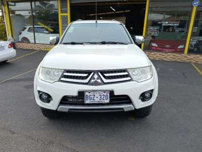 Mitsubishi Montero Sport - Image 1