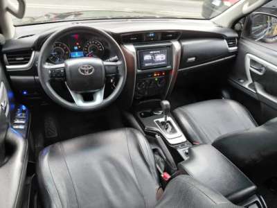 Toyota Fortuner - Image 4