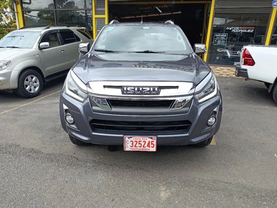 Isuzu Dmax - Image 1