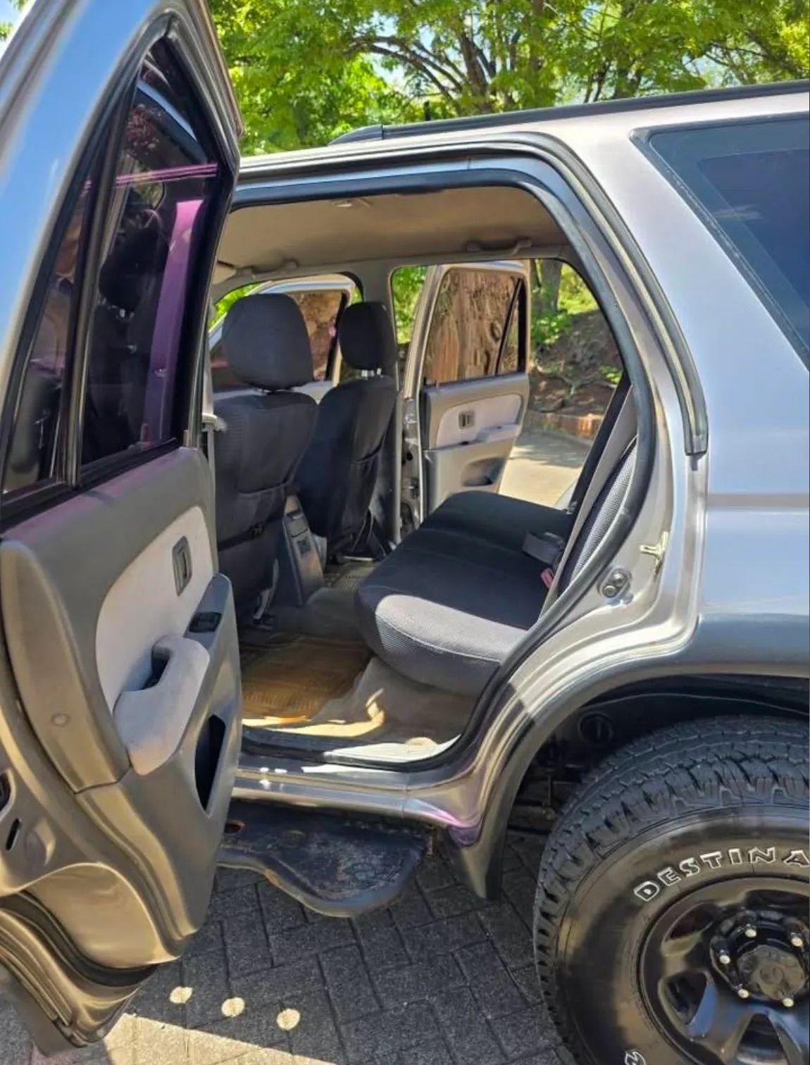 Toyota 4Runner - Image 9