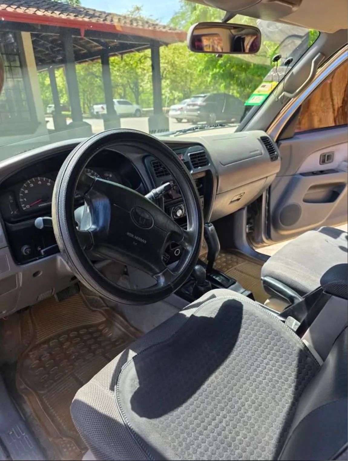 Toyota 4Runner - Image 14