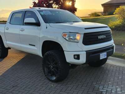 Toyota Tundra - Image 1