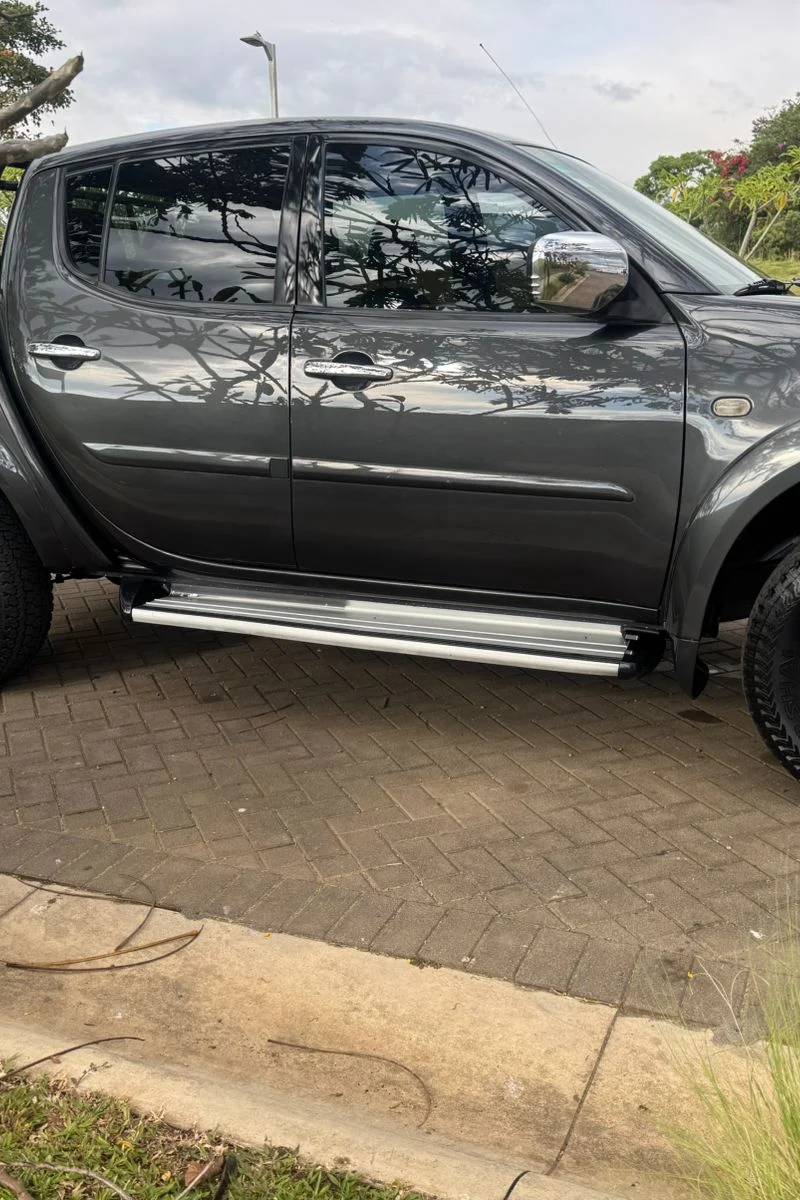 2013 Mitsubishi L200