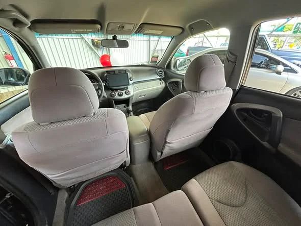 Toyota RAV4 - Image 4