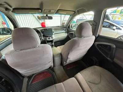 Toyota RAV4 - Image 4