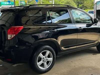Toyota RAV4 - Image 5