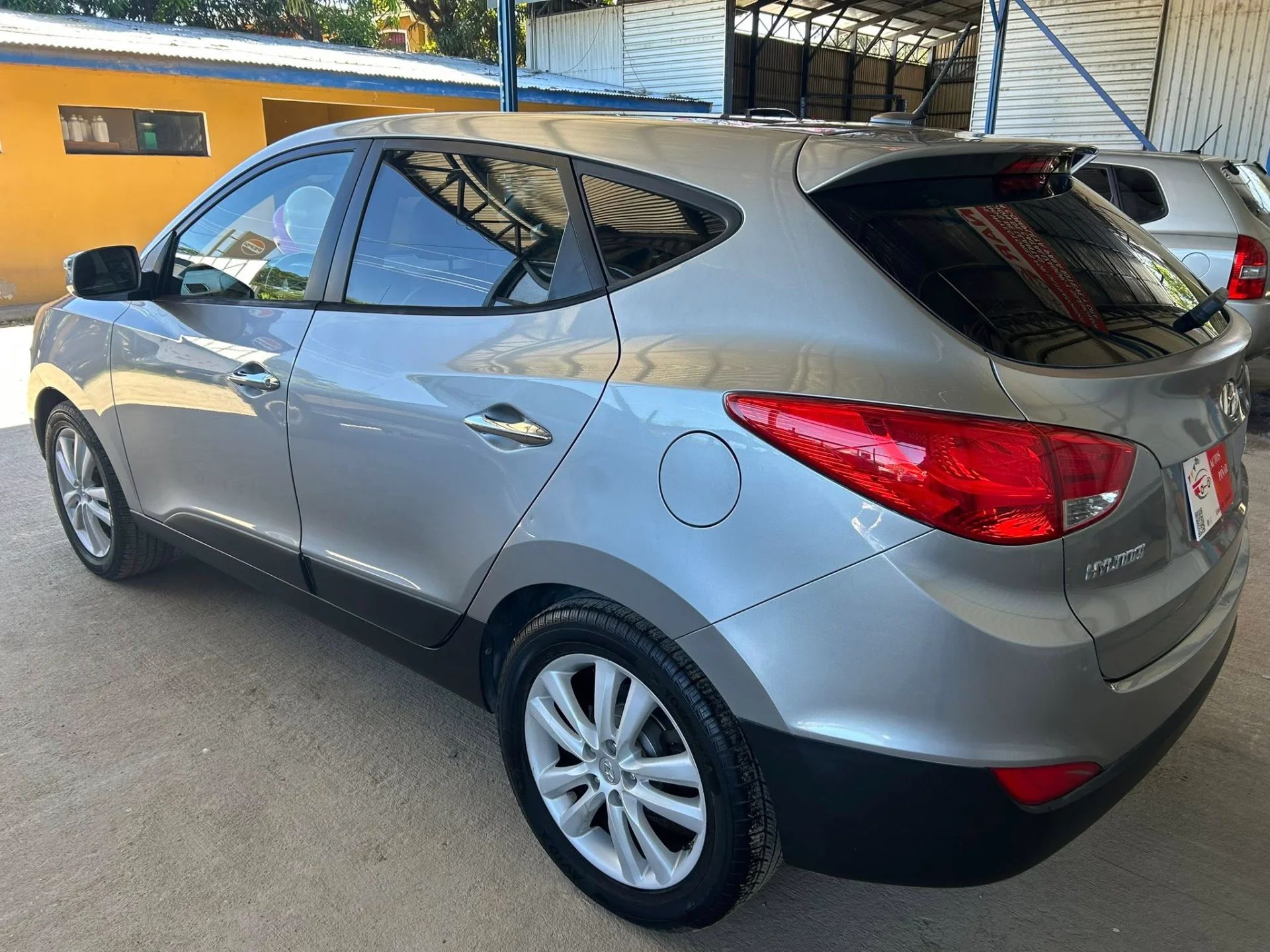 Hyundai Tucson - Image 2