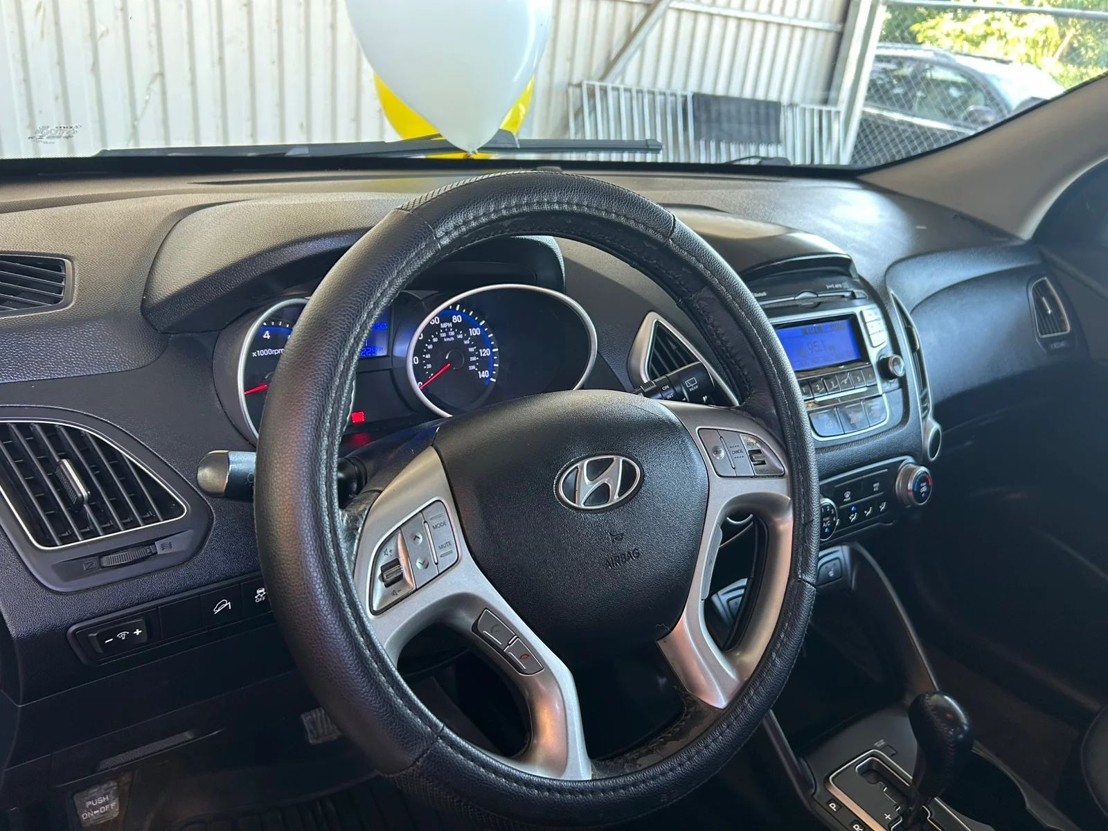 Hyundai Tucson - Image 9