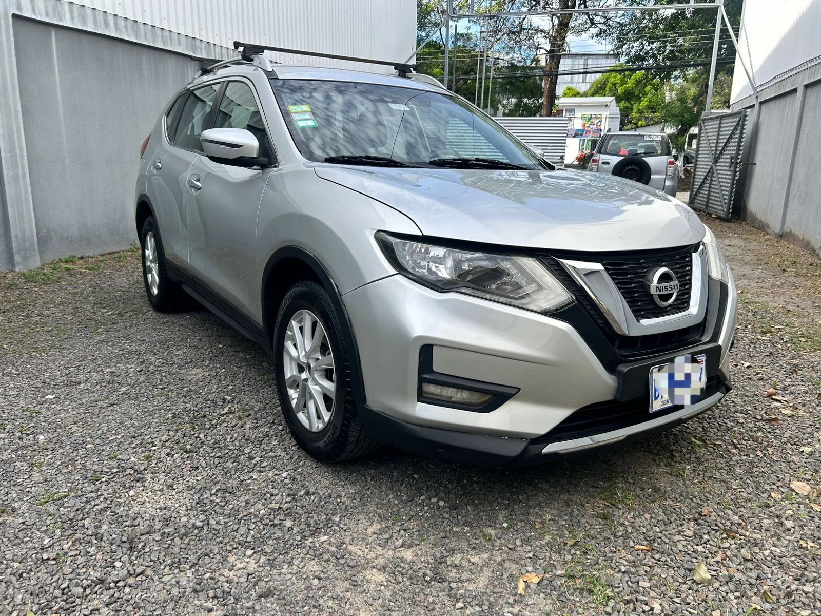 Nissan X-Trail - Image 2