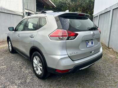 Nissan X-Trail - Image 4