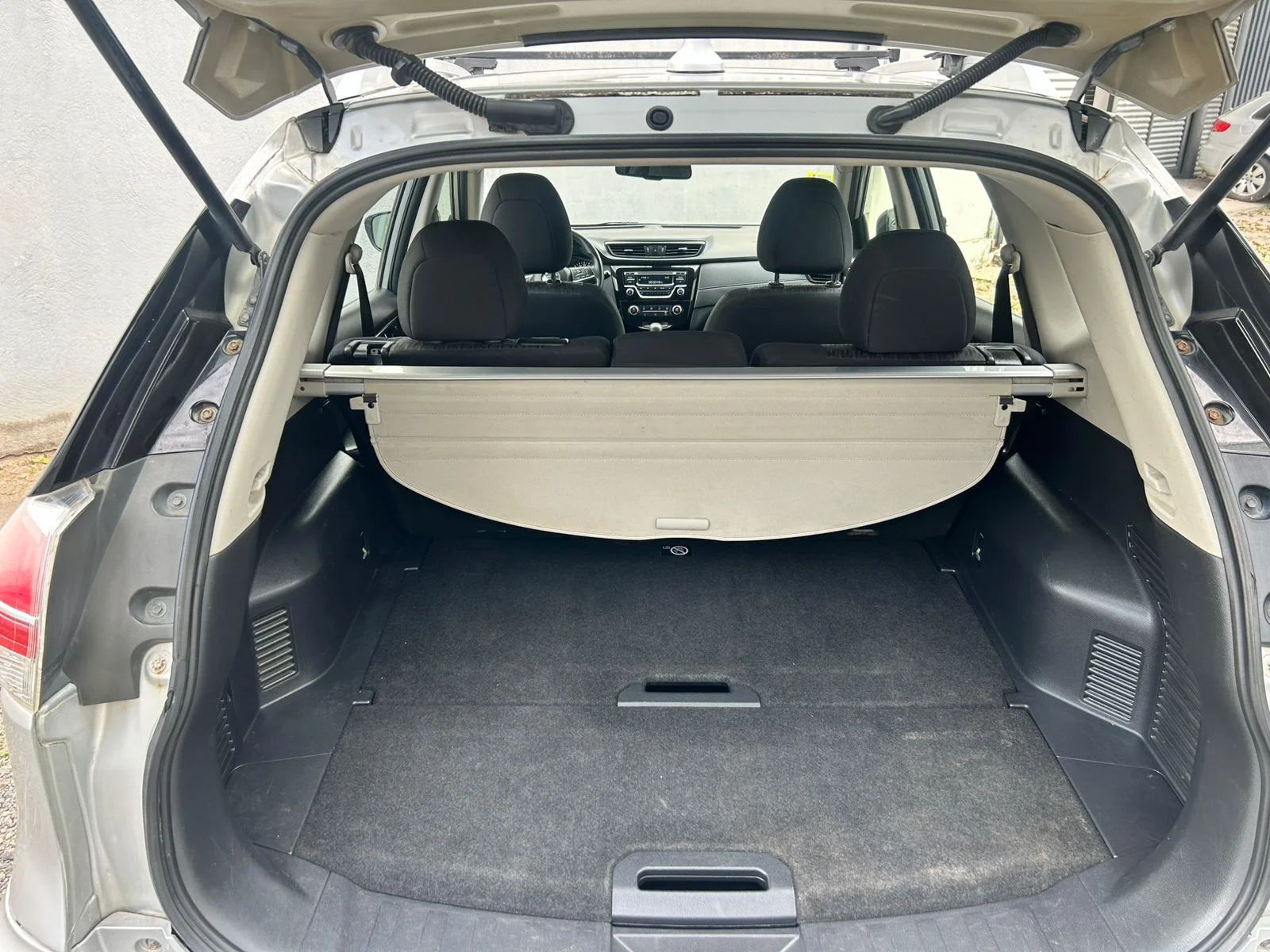 Nissan X-Trail - Image 5