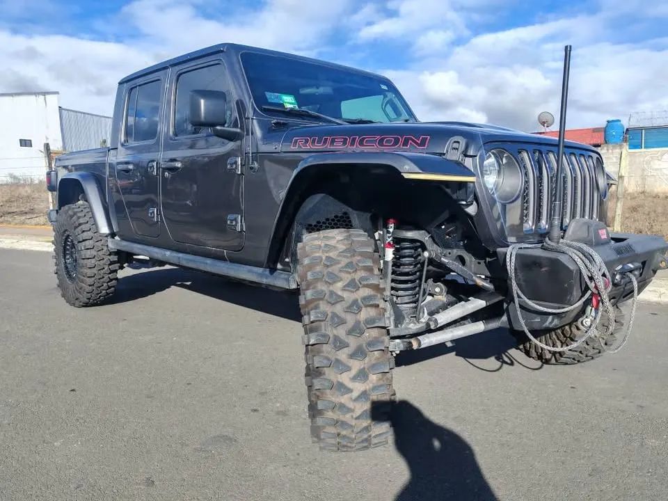 Jeep Wrangler Rubicon Gladiator - Image 6