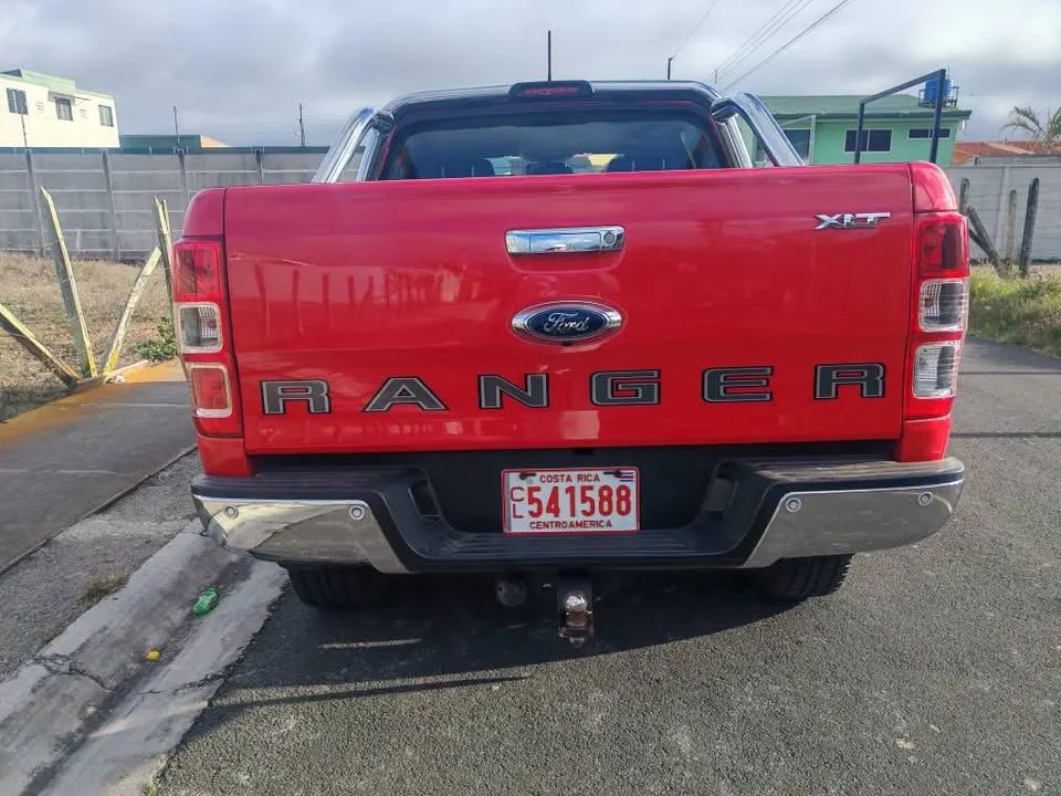 Ford Ranger XLT - Image 6