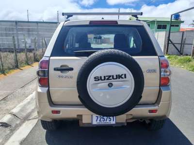 Suzuki Vitara - Image 6