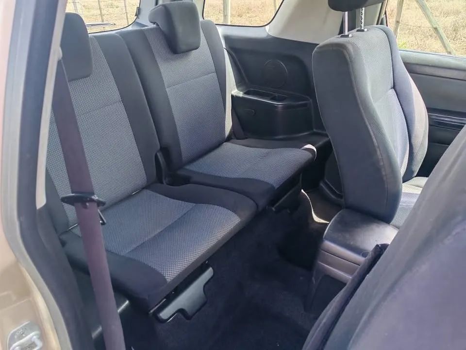 Suzuki Vitara - Image 10