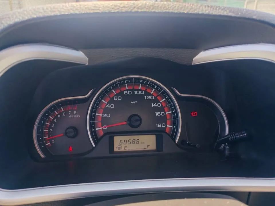 Suzuki Alto - Image 12