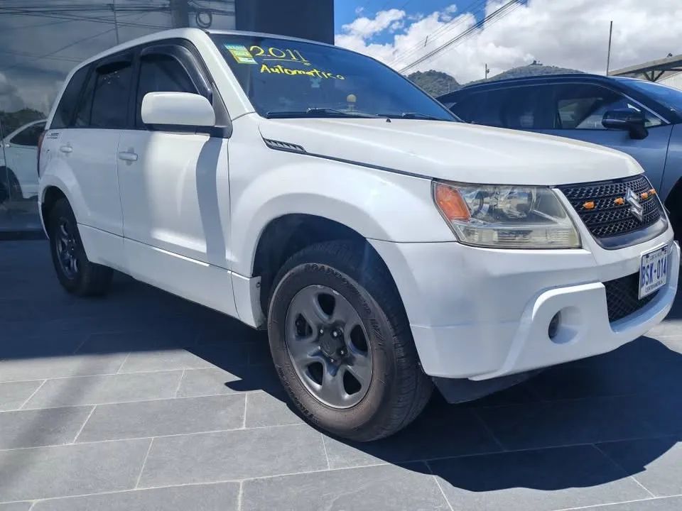Suzuki Vitara - Image 3