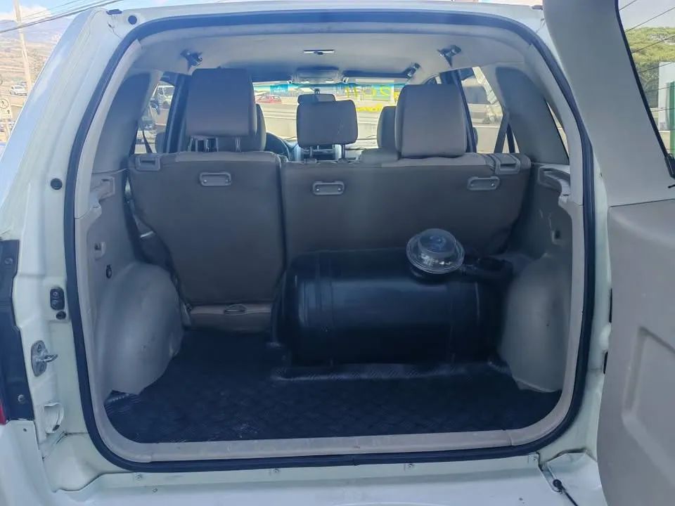 Suzuki Vitara - Image 10