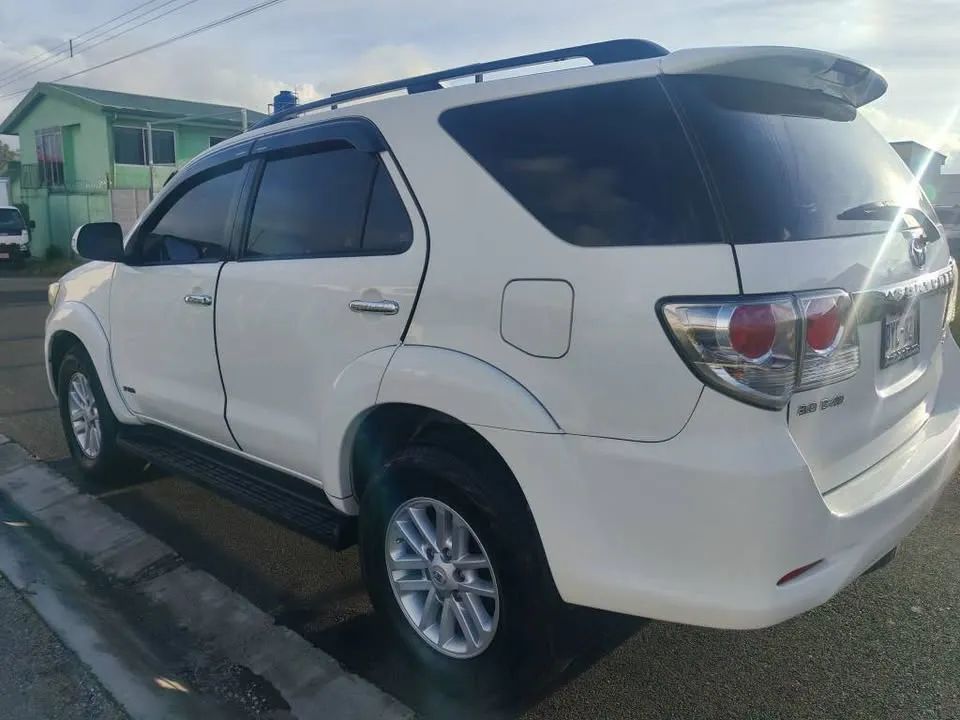 Toyota Fortuner - Image 7