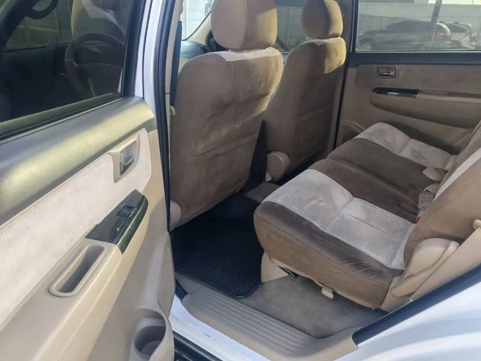 Toyota Fortuner - Image 8