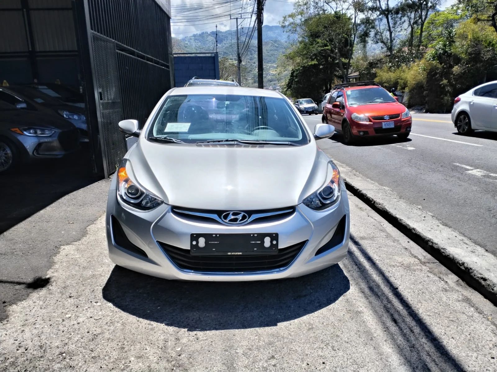 Hyundai Avante - Image 1