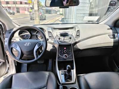 Hyundai Avante - Image 4