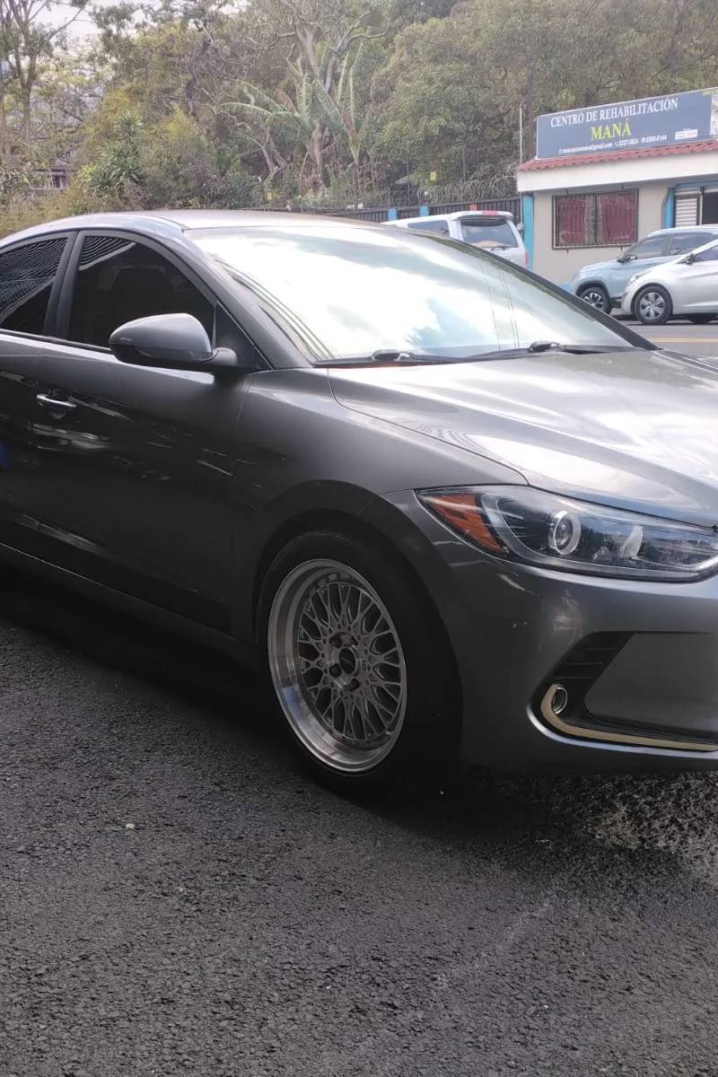 2018 Hyundai Elantra