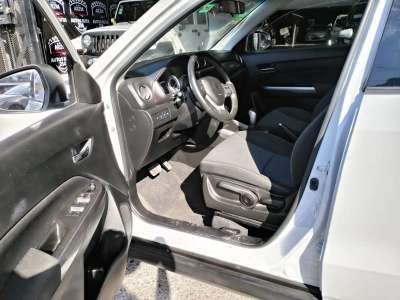 Suzuki Vitara - Image 6