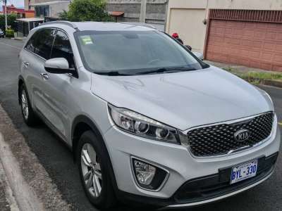 Kia Sorento - Image 1