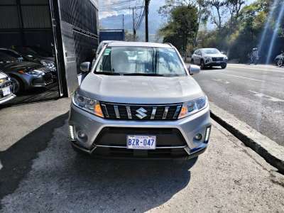 Suzuki Vitara - Image 1