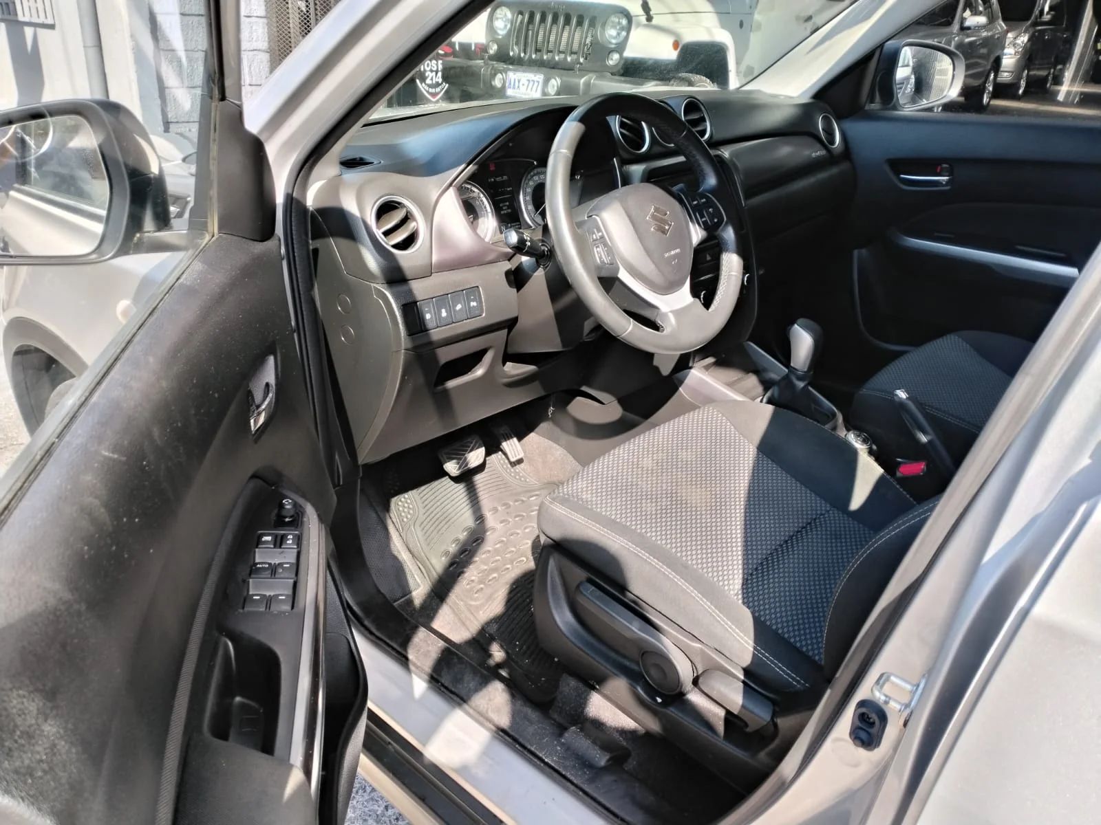 Suzuki Vitara - Image 3