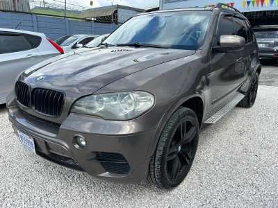 BMW X5 - Image 2