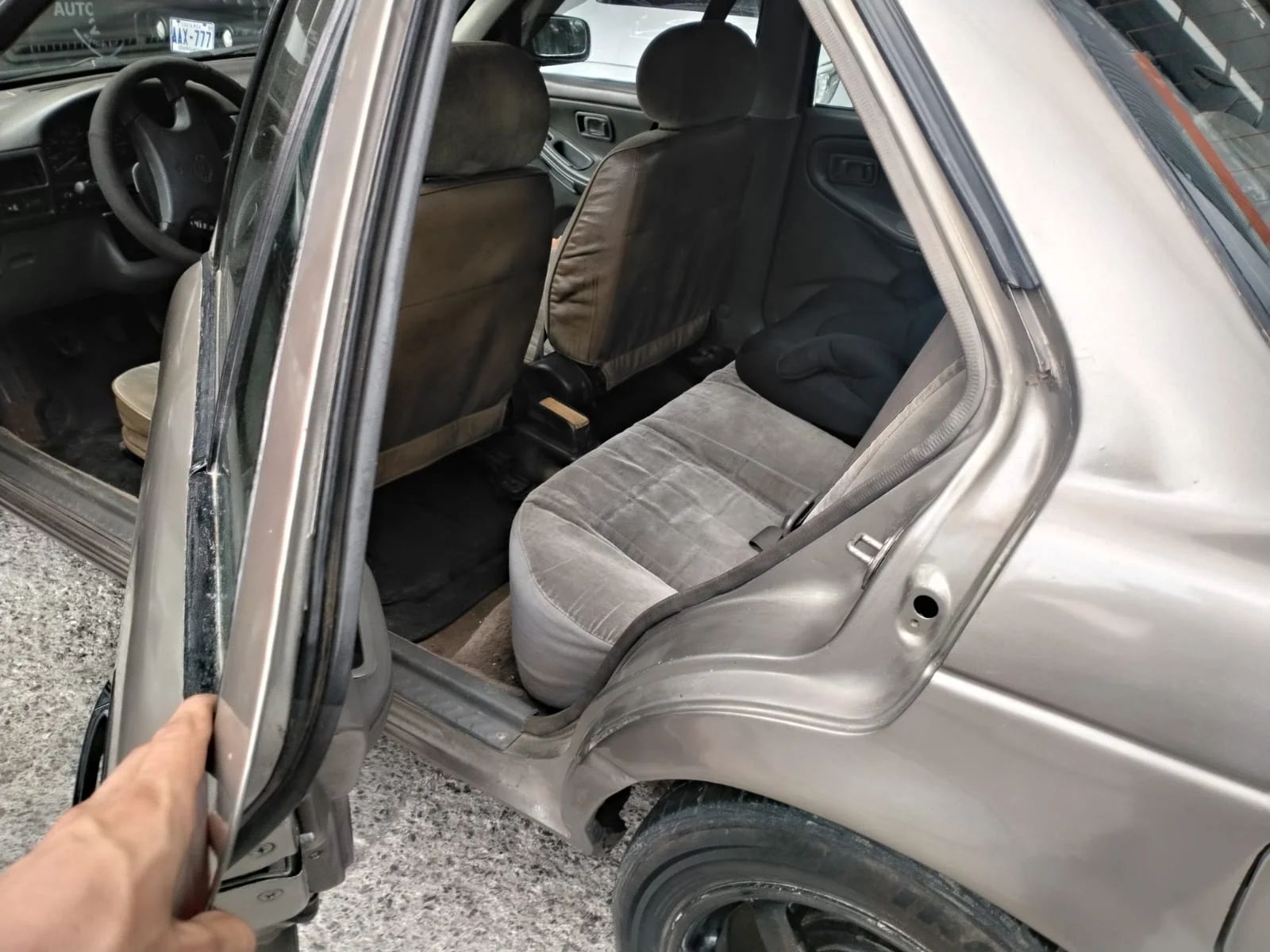 Nissan Sentra - Image 6