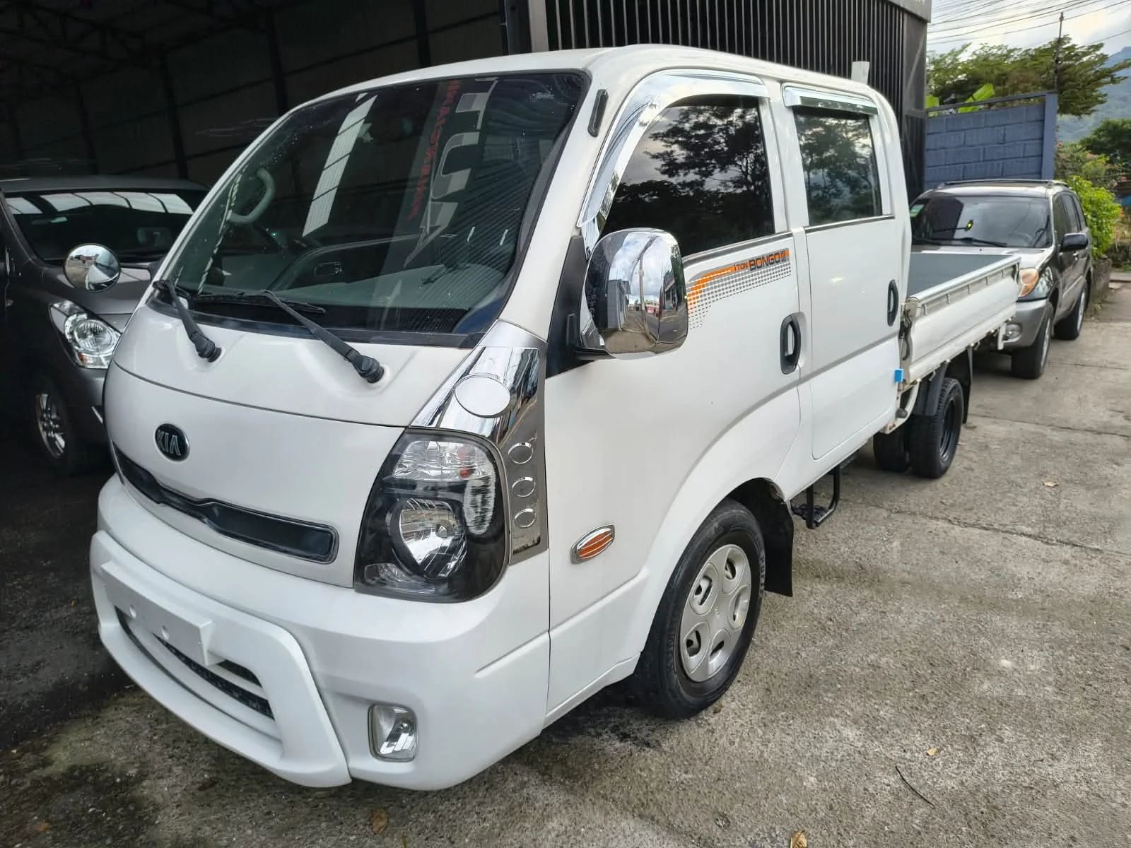 Kia Bongo III - Image 1