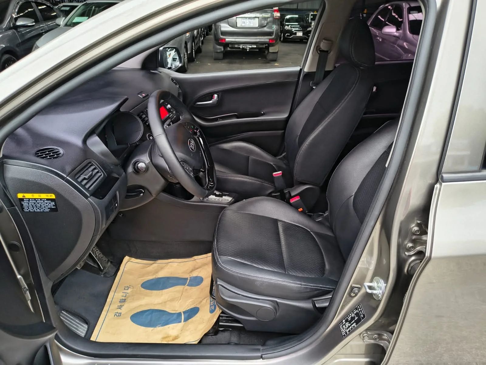 Kia Morning - Image 4