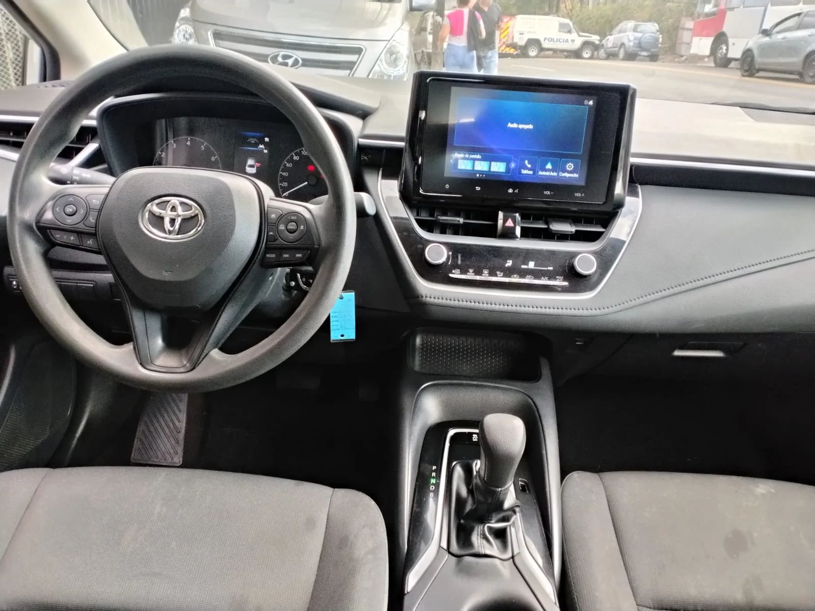 Toyota Corolla - Image 5