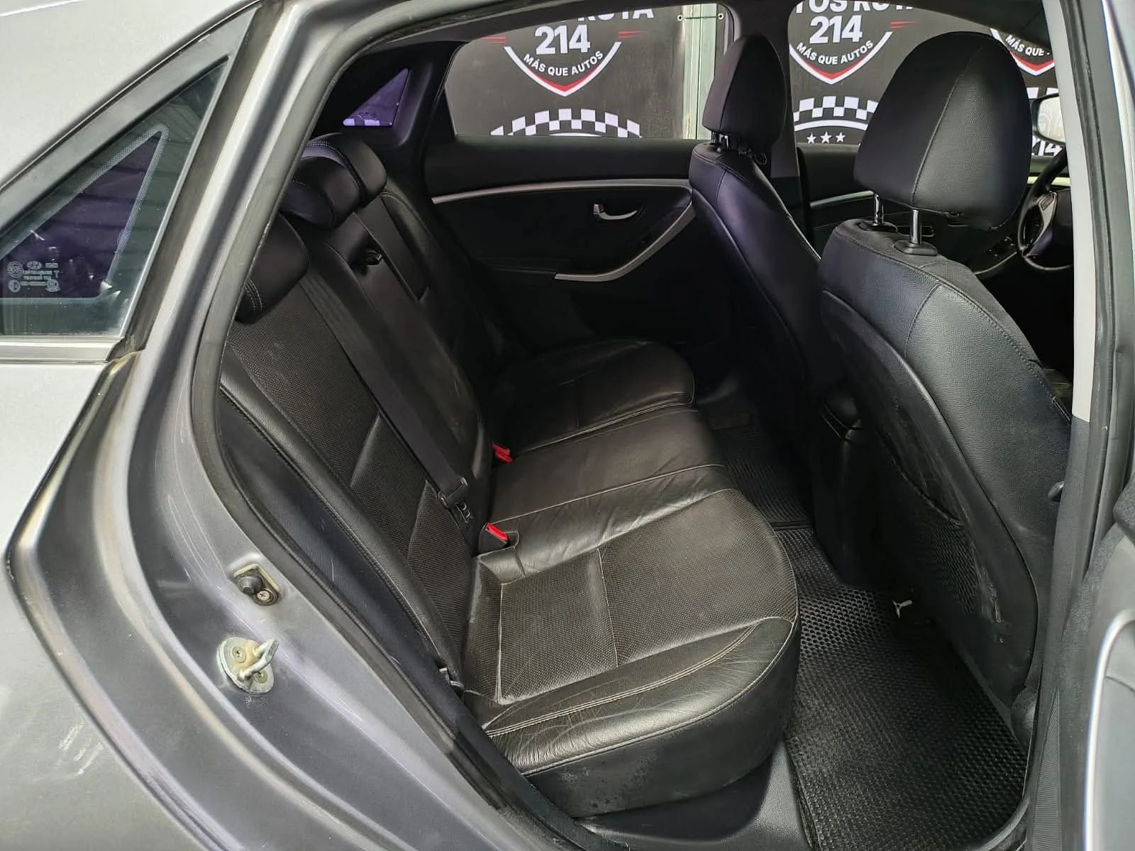 Hyundai i30 - Image 6