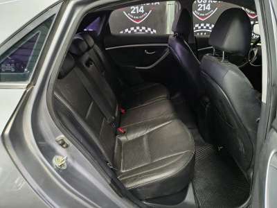 Hyundai i30 - Image 6