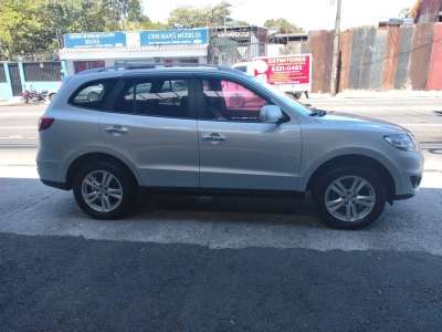 Hyundai Santa Fe - Image 9