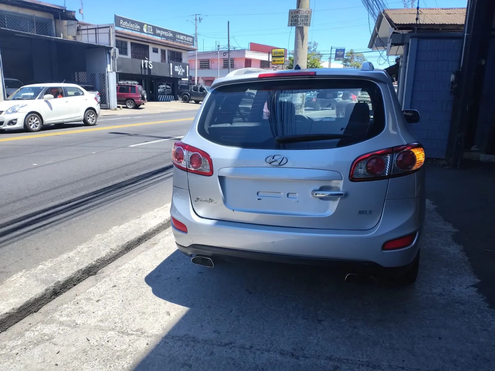 Hyundai Santa Fe - Image 10