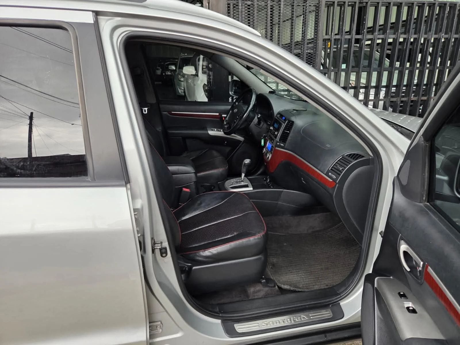 Hyundai Santa Fe - Image 4