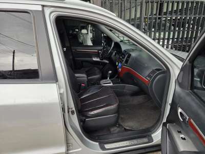 Hyundai Santa Fe - Image 4