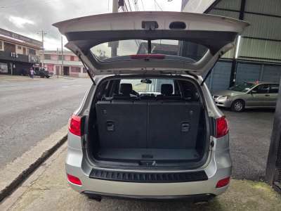 Hyundai Santa Fe - Image 6